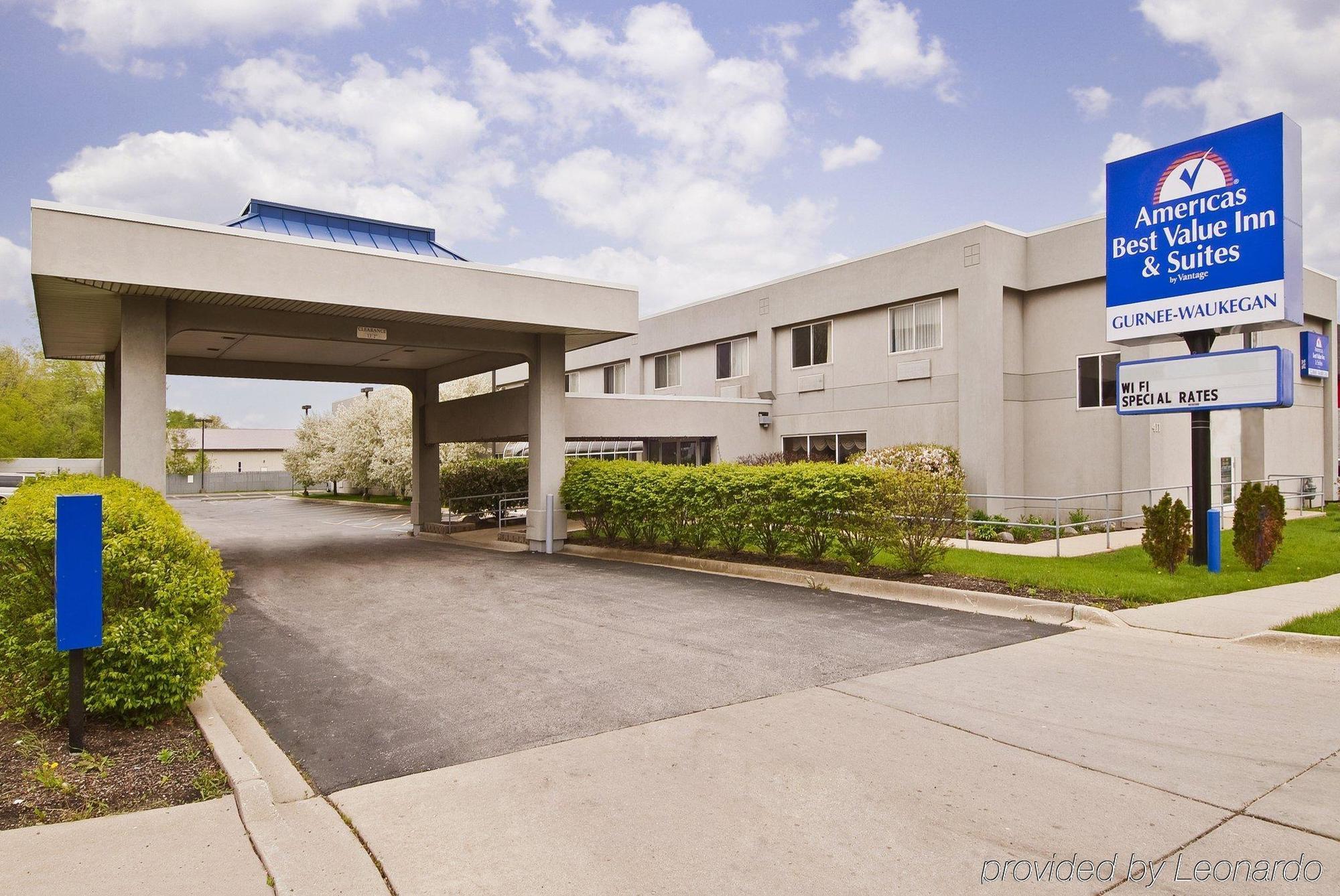 Americas Best Value Inn Вокіган Екстер'єр фото